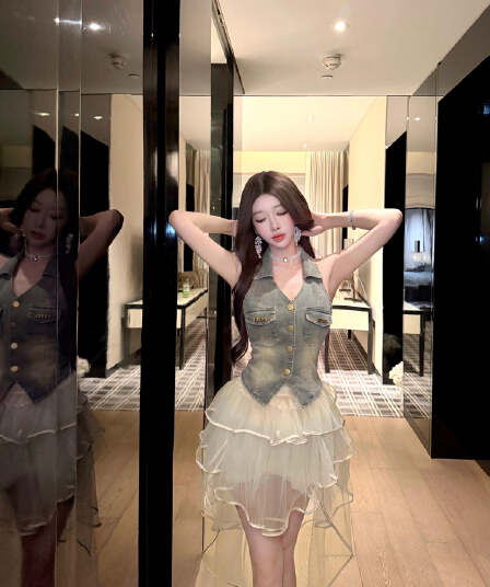 실사 한국 스타일 패션 레트로 데님 조끼 여성 여름 하이웨이스트 끌기 꼬리 망사 치마바지 세련된 외국 가스 세트 완료 착용 가져 가라.