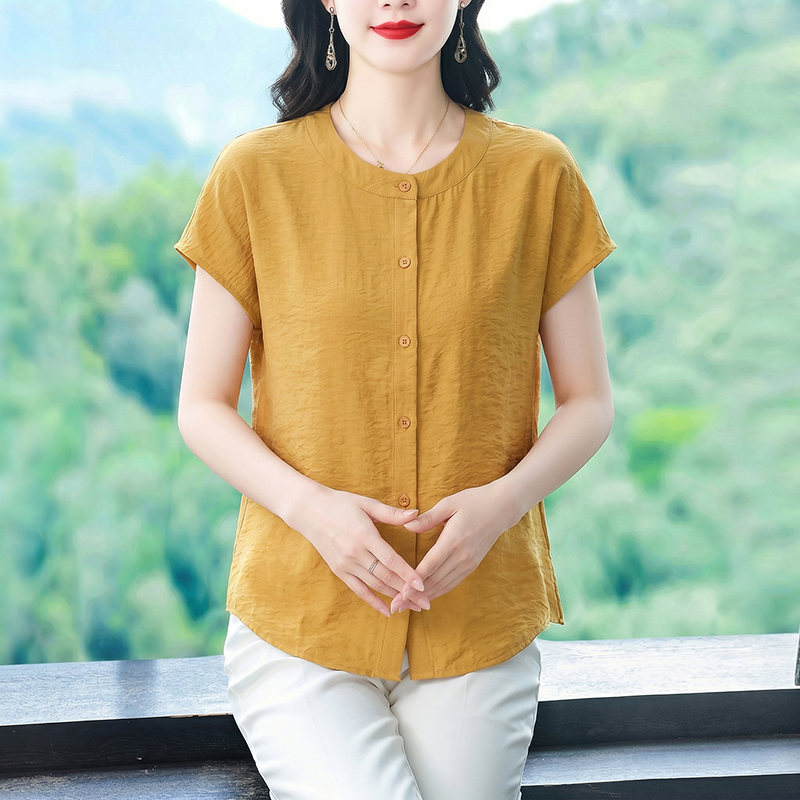2026 새로운 라운드 넥 버튼 반팔 외국 가스 밑단 트임 디자인 다용도 슬림해 보이는 블라우스 맨위