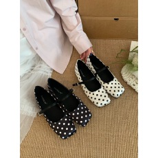 批发法式复古波点玛丽珍鞋女2026年春<b class='q'>秋</b>新款方头一字带浅口单鞋小皮鞋