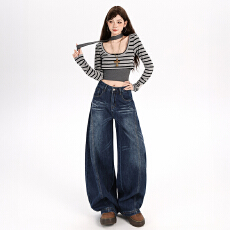 批发点赞美式<b class='q'>复古</b>高街阔腿牛仔裤女高腰设计感直筒宽松拖地弯刀裤