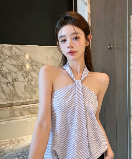 실사 정가 행침 목 흑백 줄무늬 튜브탑 꽃밭 캐주얼 다용도 한 부서 여성 여름 민소매 루즈핏 맨위
