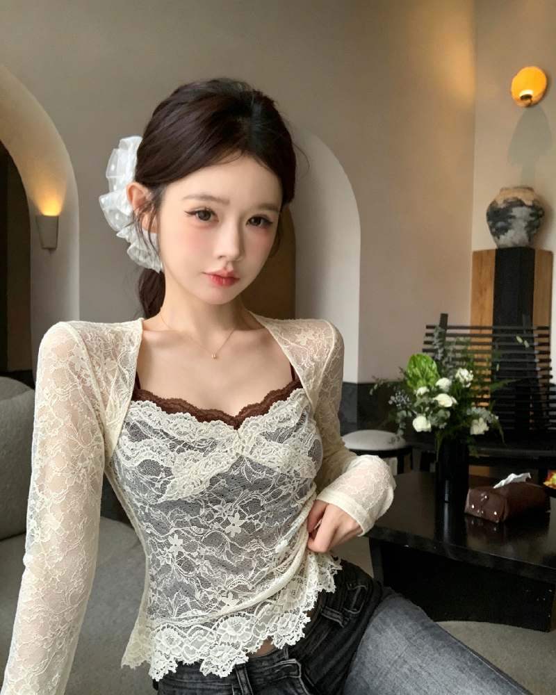 BY32508# 法式方领蕾丝撞色假两件打底衫女修身显瘦巨好看蕾丝衫 服裝批發女裝批發服飾貨源