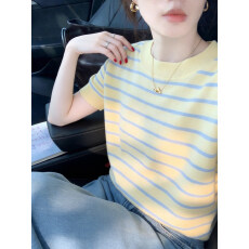 批发黄色条纹圆领<b class='q'>针织</b>短袖T恤女款2026夏季巨好看独特漂亮上衣