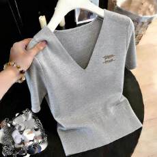 批发韩系V领针织短袖T恤女夏季2026新爆款设计感小众修身薄款简约上衣