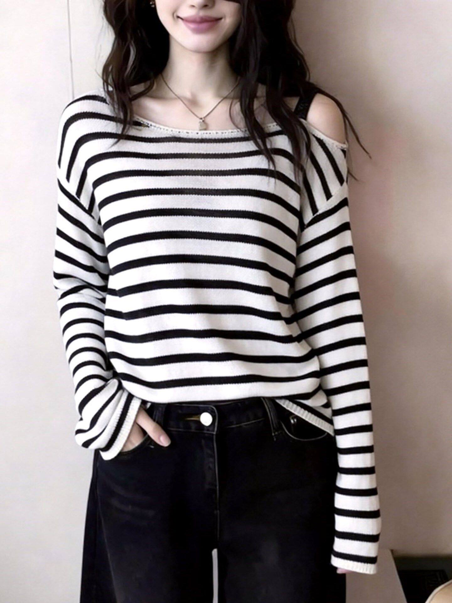 프랑스식 고급 센스 스트라이프 오프숄더 긴팔 티셔츠 여성 봄 디자인 센스 작은 대중 Chic 작은 심장 기계 루즈핏 맨위