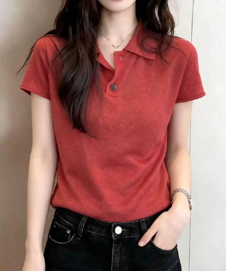 레트로 항구 바람 빨간색 POLO 칼라 긍정적 인 어깨 반팔 티셔츠 여성 2026 여름 새로운 얼음 실크 니트 스웨터 맨위 트렌디