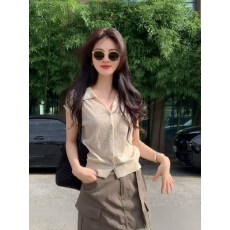 批发今年流行的爆款女装夏季2026新款V领时尚<b class='q'>镂空</b>修身显瘦针织<b class='q'>衫</b>上衣