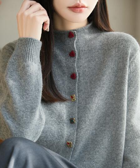 고유 한 자이언트 잘 생긴 하트 버클 반하이넥 니트 오픈 가디건 스웨터 여자 외국 가스 연령 감소 두꺼운 루즈핏 재킷 맨위