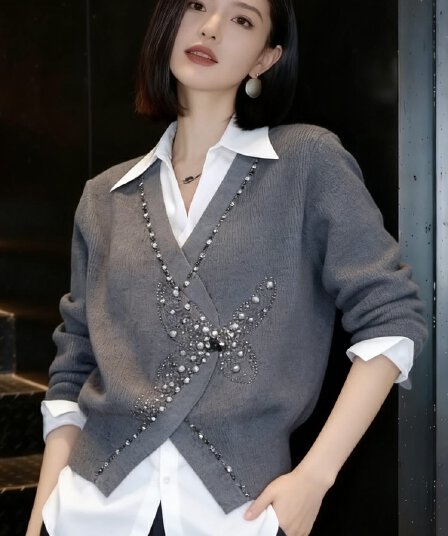 유럽 상품 고급 맞춤 회색 비즈 박기 빅 사이즈 맨위 여성 2026 봄 새로운 작은 대중 고급 페이크 레이어드 셔츠