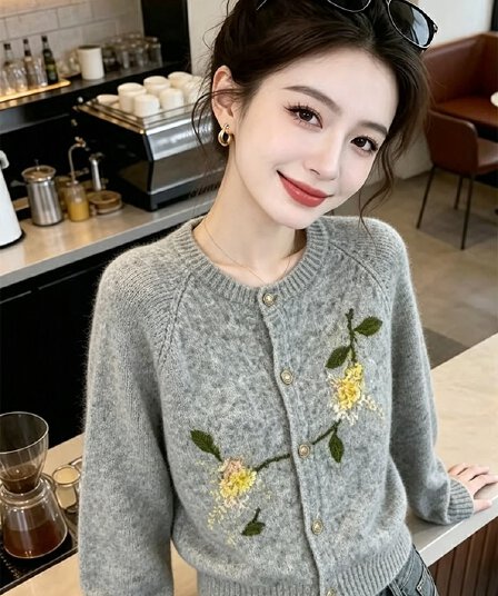 올해 가을 겨울철 새로운 부드러운 느긋한 바람 꽃 자수 스웨터 오픈 가디건 싱글 줄 버튼 라운드 넥 다용도 여성 셔츠