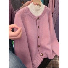 批发树莓粉加厚毛衣女秋冬宽松高级感小众慵懒风圆领针织开衫外套上衣