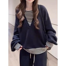 批发慵懒风条纹拼接假两件针织衫女秋季大码<b class='q'>胖</b><b class='q'>MM</b><b class='q'>时尚</b>宽松休闲长袖毛衣