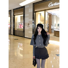 批发实拍 小步舞曲 灰色斗篷式廓形披肩/长袖毛衫/针织短裙套装