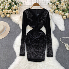 批发法式名媛复古闪闪烫钻丝绒V领连衣裙女秋冬气质收腰显瘦包臀礼服