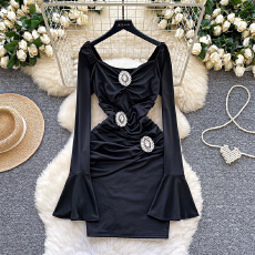 批发高端优雅女士礼服晚宴派对时尚重工镶钻褶皱收腰修身包臀连衣裙子