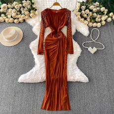 批发<b class='q'>欧美</b>风名媛高级感轻奢镶钻长袖连衣裙女秋季网纱飘带修身优雅<b class='q'>礼服</b>