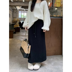 批发实拍实价~加绒加厚开叉遛弯<b class='q'>半身裙</b>