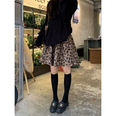 批发实拍实价~复古豹纹圈圈毛呢新款宽松显瘦A字<b class='q'>裙</b>