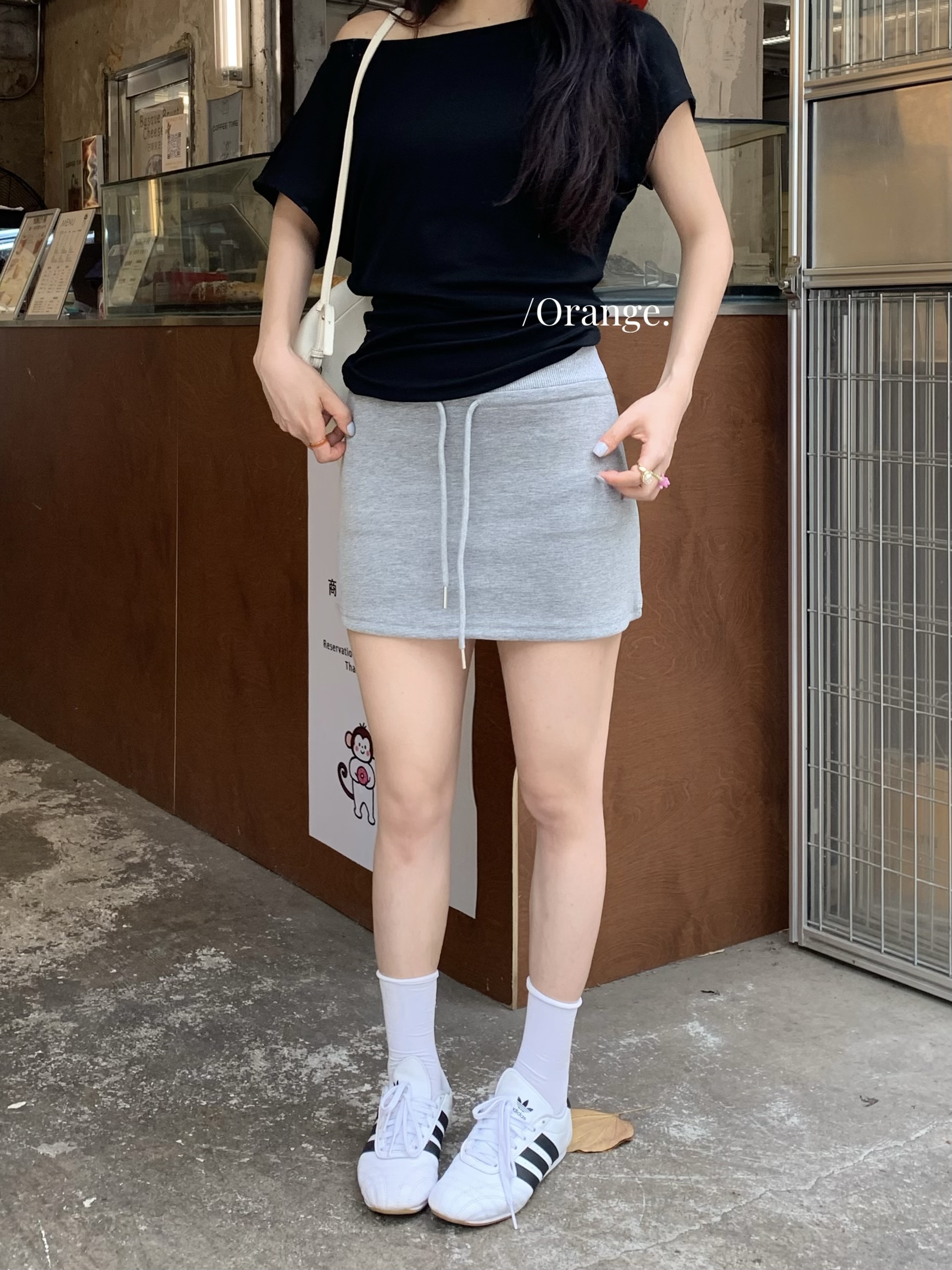 실사 정가 매운맛 엄마 펌프 로프 운동 치마 하이웨이스트 슬림해 보이는 타이트 스커트 반신 스커트