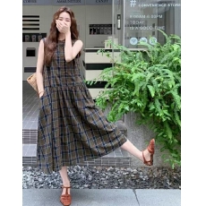 批发法式复古格子无袖连衣裙女中长款夏新款设计感宽松休闲背心裙