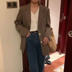 批发秋冬季<b class='q'>韩版</b>宽松设计感高级咖色小西装外套女