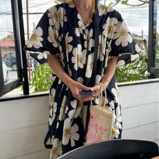 批发复古洋气花朵V领<b class='q'>宽松</b>连衣裙