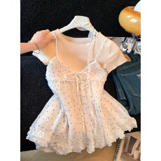 批发实拍2026年夏季法式<b class='q'>泡泡袖</b>女系带蝴蝶结V领网纱裙+木耳边t恤上衣