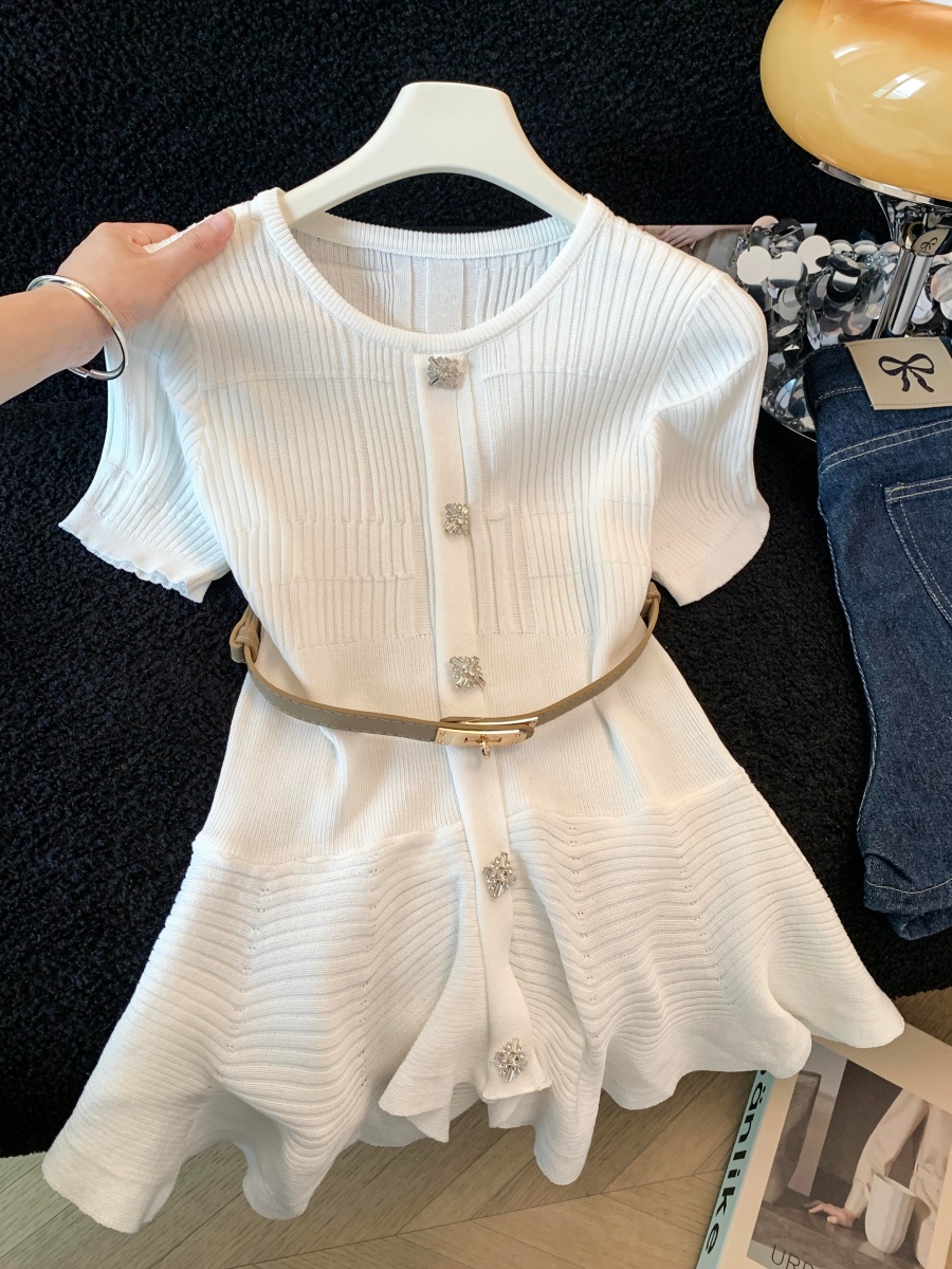 RY3714# 实拍轻奢名媛风针织衫2026新款高级感休闲百搭显瘦短袖上衣带腰带