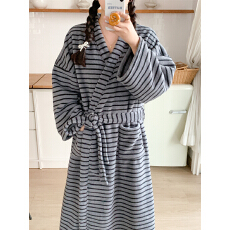 批发实拍实价 冬季新款睡衣女韩版宽松条纹长袖休闲家居<b class='q'>服</b>睡袍