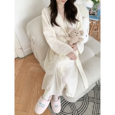 批发实拍实价 韩系碎花简约舒适睡衣休闲宽松睡袍慵懒家居服