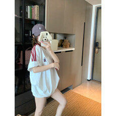 批发实拍32支双纱纯棉短袖t恤夏2026新款潮刺绣花宽松V领上衣大码<b class='q'>女装</b>