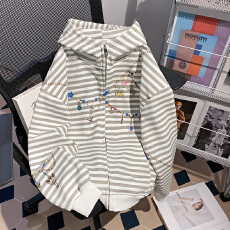 批发实拍长袖<b class='q'>t</b><b class='q'>恤</b>卫衣春秋季薄条纹新款拉链开衫<b class='q'>外套</b>宽松连帽上衣女装