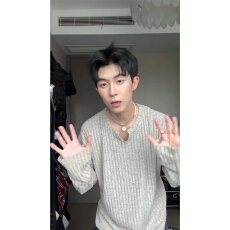 批发<b class='q'>大码</b>女装240克抓毛长袖<b class='q'>t</b><b class='q'>恤</b>打底衫男薄纯色肌理感春秋韩版上衣