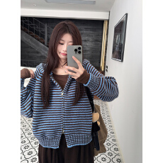 批发实拍特价北极绒长袖上衣针织衫女冬条纹拉链开衫外套连帽保暖毛衣