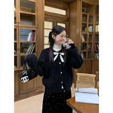 批发绵羊绒<b class='q'>针织</b>衫设计感打底上衣女秋冬<b class='q'>开衫</b>外套圆领保暖毛衣