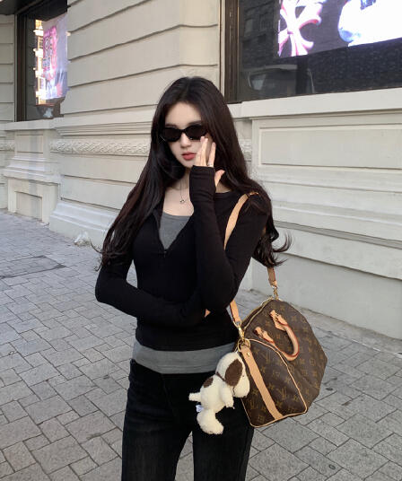 220 그램 부티크 양모 긴팔 티셔츠 기본 셔츠 얇은 배색 페이크 레이어드 몸매 가꾸기 세트 손가락 맨위