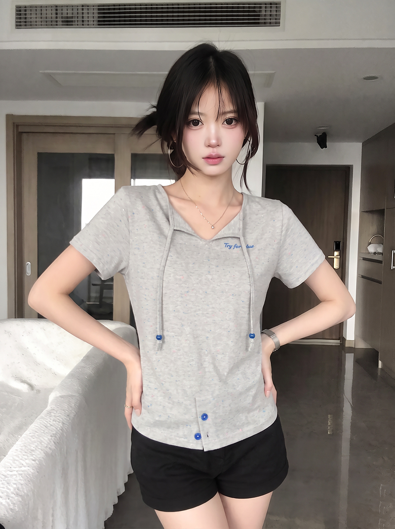 BY33039# 彩点布短袖t恤女装夏新款小香风设计感纽扣刺绣韩系上衣 服裝批發女裝批發服飾貨源