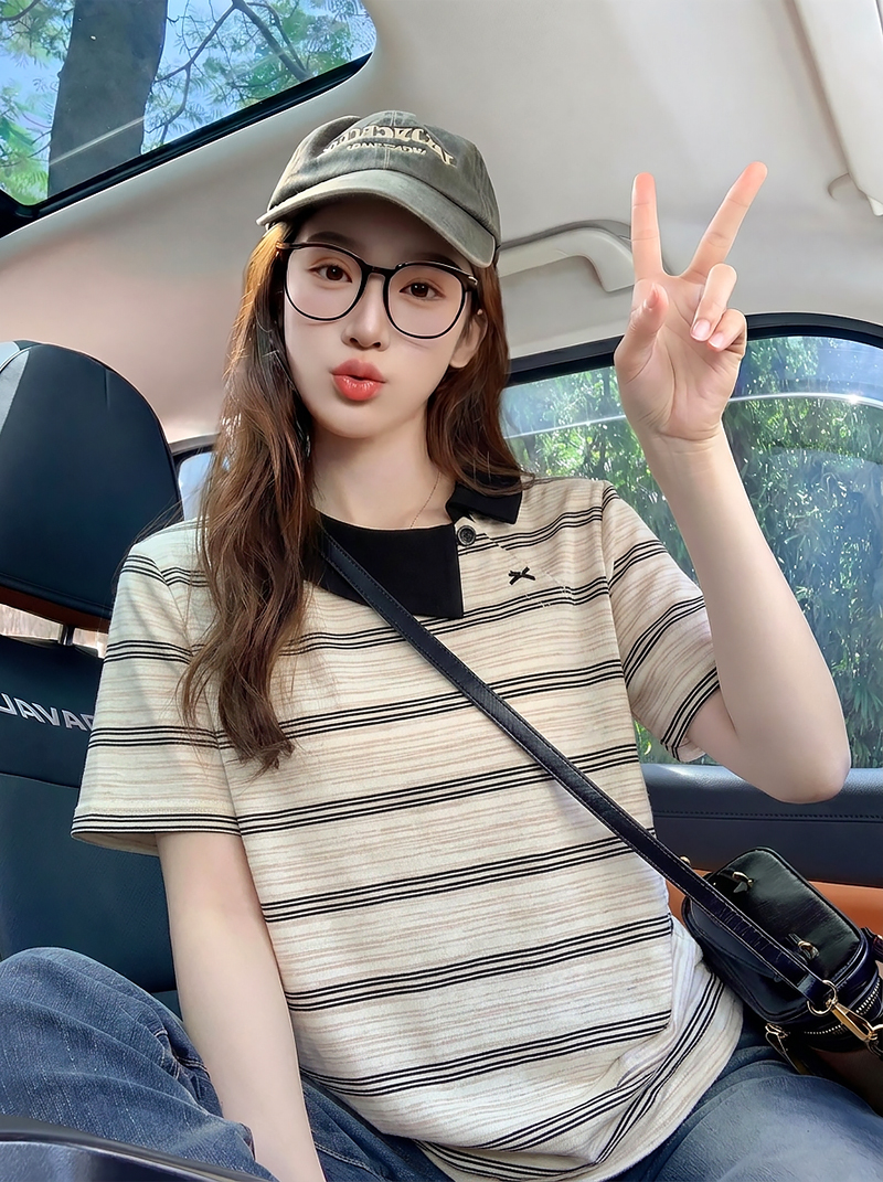 BY33035# 短袖t恤女装夏季新款潮韩系设计感复古条纹不规则领上衣 服裝批發女裝批發服飾貨源