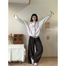 批发官图特价<b class='q'>大码</b>女装200斤光版10件起拿潮牌薄卫衣拉链开衫<b class='q'>外套</b>上衣