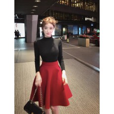批发赫本风」红色轻奢高腰半身裙半高领长袖打底衫秋冬套装女