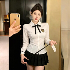 批发<b class='q'>秋</b>季减龄学院风jk制服长袖衬衫套装裙女职业工作服收腰衬衣百褶裙