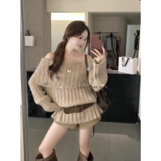 批发秋冬新款<b class='q'>韩版</b>设计感亮片优雅翻领<b class='q'>毛衣</b>显瘦小众宽松气质针织衫