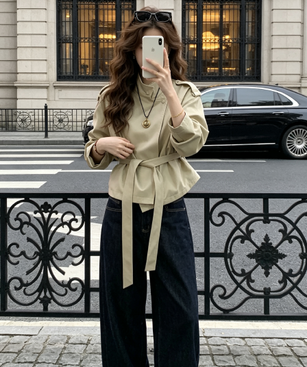 꽃 천천히 조정 파리 한 부서 가을 쇼트 스타일 카키 색 바람막이 여성 코트 작은 키 얇은 스타일 맨위