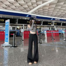 批发实拍#新款小个子低腰微喇<b class='q'>牛仔裤</b>2025秋<b class='q'>女</b>宽松辣妹显瘦直筒喇叭<b class='q'>裤</b>