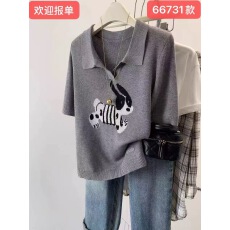 批发小狗印花短袖t恤女夏季薄款冰丝<b class='q'>针织衫</b><b class='q'>宽松</b>正肩Polo领上衣高级感