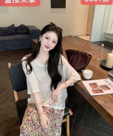 2026 슈퍼 화재 여름 드레스 맨위 자이언트 잘 생긴 느슨함 센스 느긋한 루즈핏 반팔 티셔츠 얼음 차가운 실크