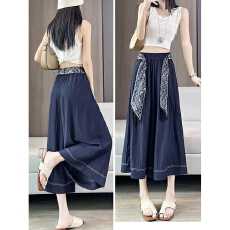 批发赠送丝巾冰丝软牛仔<b class='q'>裤</b>裙女夏季薄款高腰显瘦垂坠感宽松八分阔腿<b class='q'>裤</b>