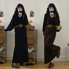 批发实拍大码女装胖mm秋<b class='q'>冬</b>一字领不规则蝙蝠袖针织毛衣半身裙两件套装