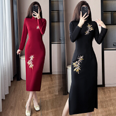批发实拍 大码女装2026春季新款新中式国风刺绣旗袍气质显瘦过膝长裙