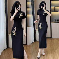 批发实拍2026<b class='q'>夏</b>季新款新中式国风旗袍短袖刺绣金竹时尚显瘦气质连衣裙